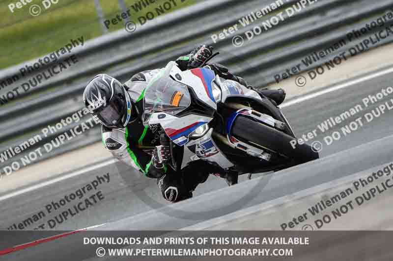 cadwell no limits trackday;cadwell park;cadwell park photographs;cadwell trackday photographs;enduro digital images;event digital images;eventdigitalimages;navarra;no limits trackdays;peter wileman photography;racing digital images;trackday digital images;trackday photos